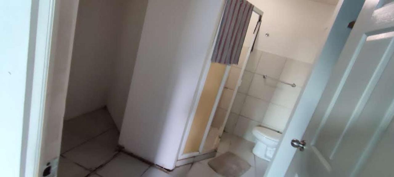 Iow4 Hn Senior Homestay *